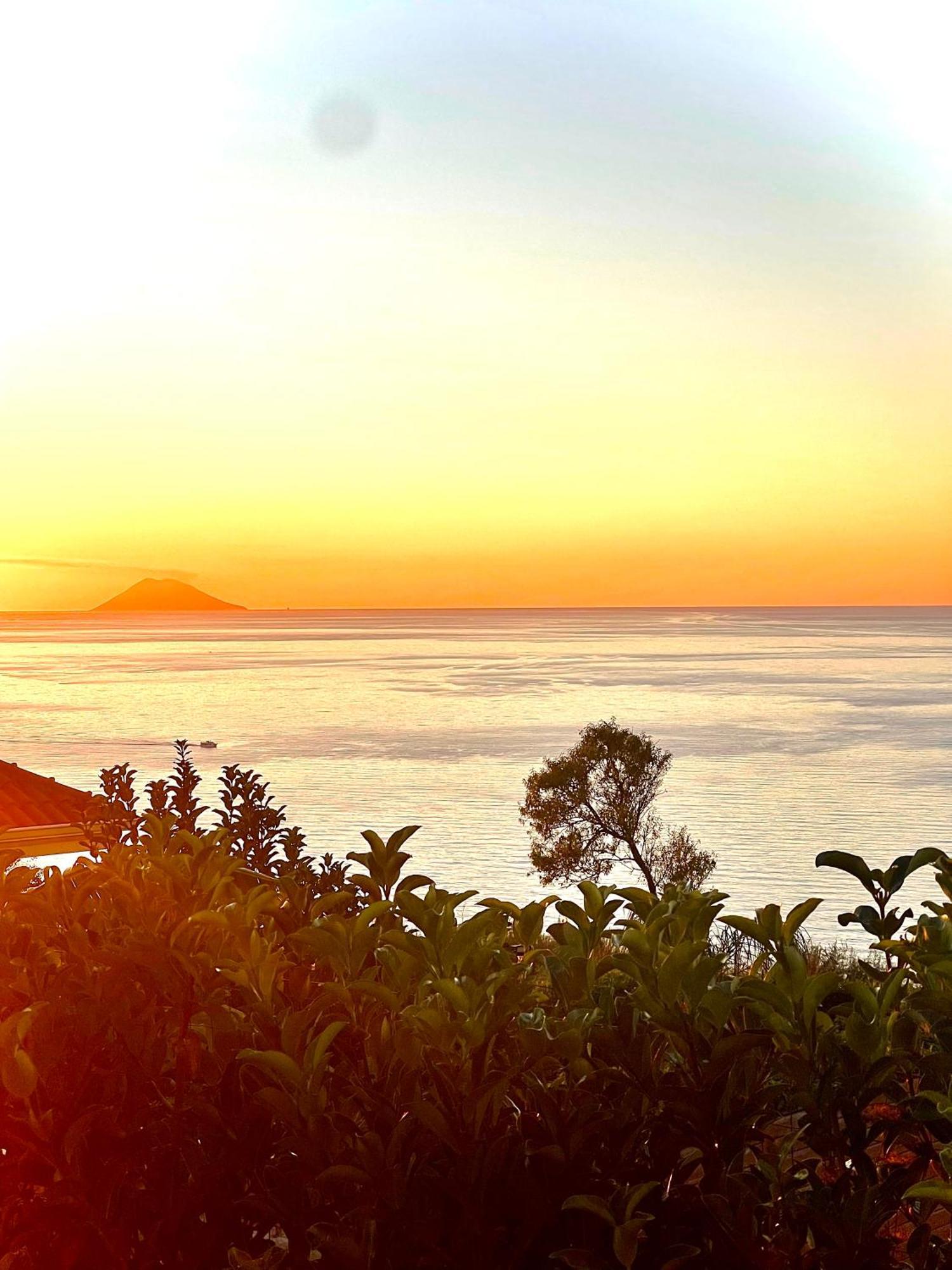 Villa Sofia *Luxury Experience In Calabria زامبروني المظهر الخارجي الصورة